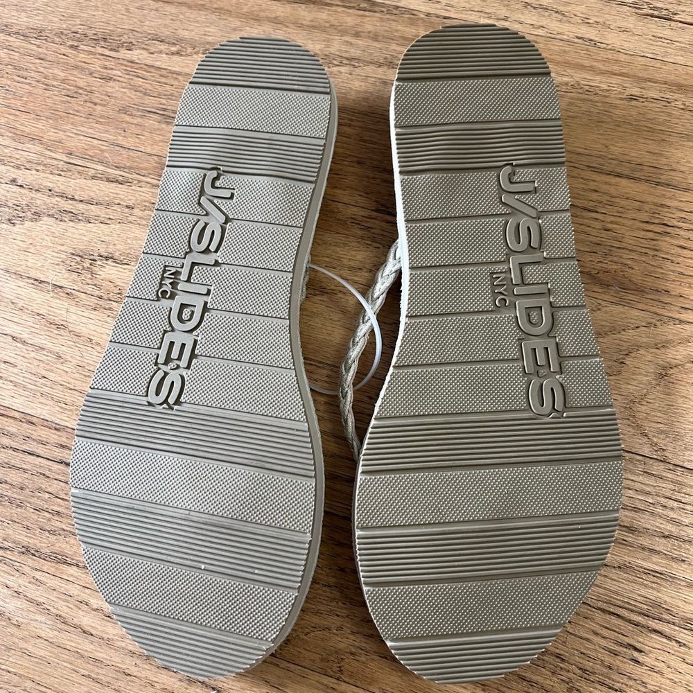 J Slides leather silver flip flops - Picture 3 of 3
